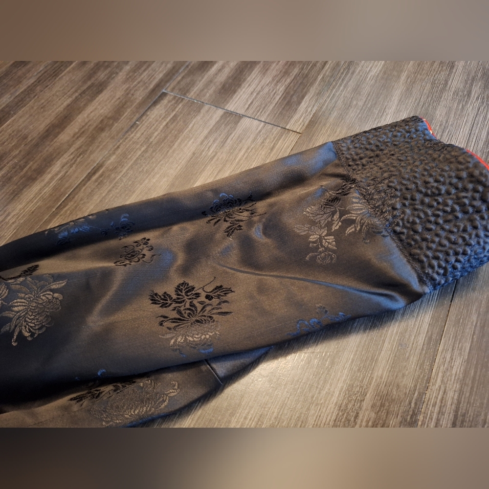 Reversible Asian Silk Jacket- Medium - image 6